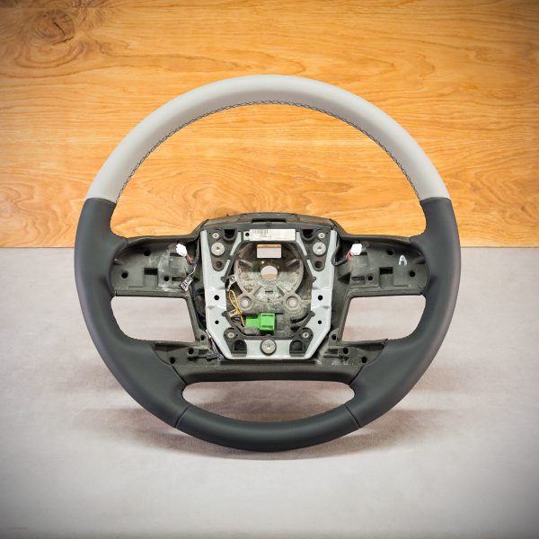Volvo FH4 steering wheel after upholstery