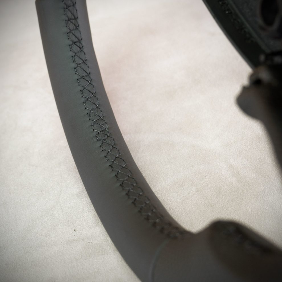 BMW G20 Custom steering wheel