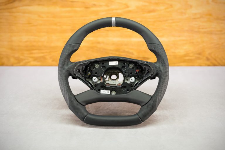 Mercedes-Benz W221 Custom steering wheel