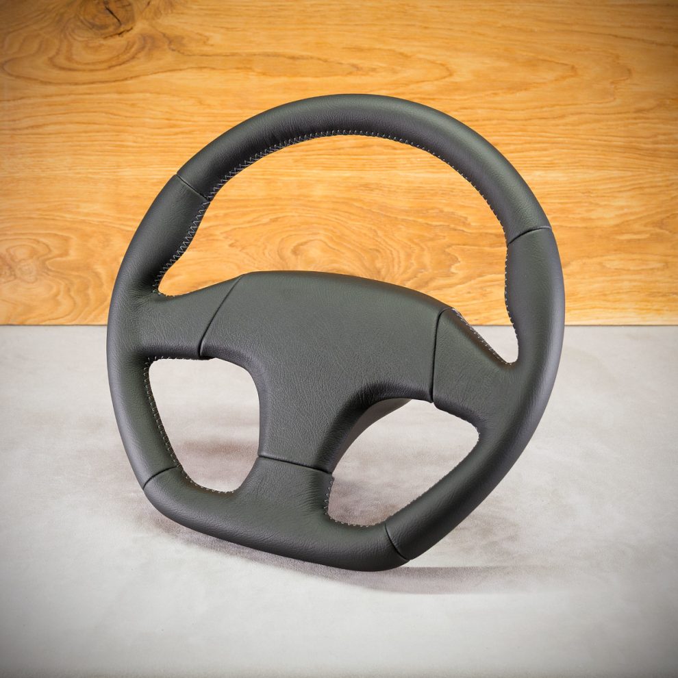 Nissan Patrol Custom steering wheel