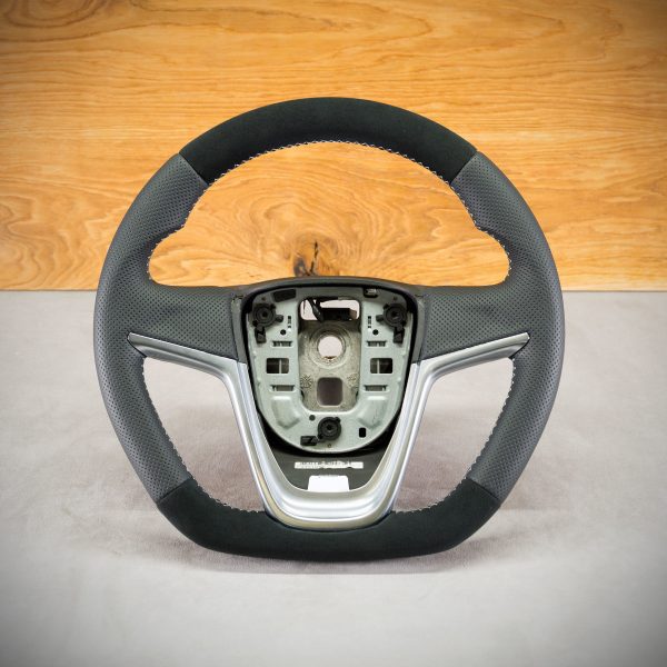 Opel Astra J steering wheel after modification Opel Astra J steering wheel after modification