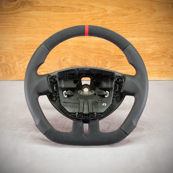 Renault Twingo II RS steering wheel after modification Renault Twingo II RS steering wheel after modification