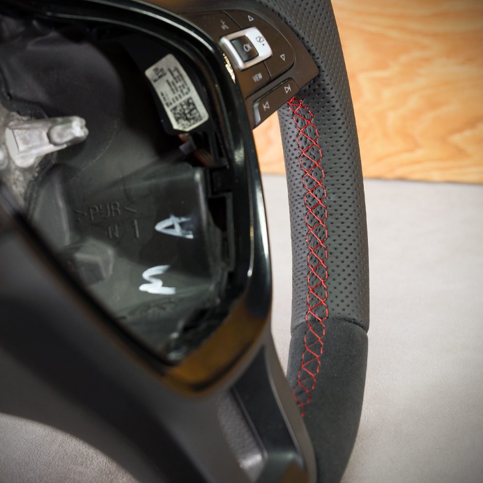 Volkswagen Crafter Custom steering wheel