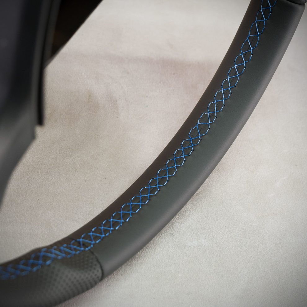 Volkswagen Crafter Custom steering wheel