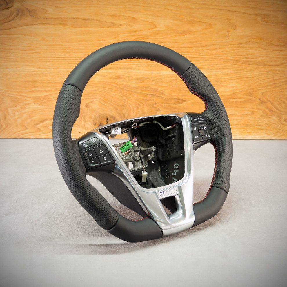 Volvo V40 Custom steering wheel