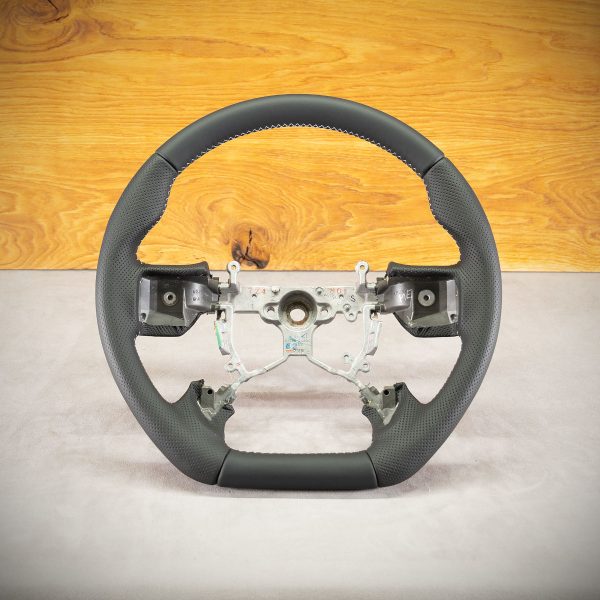 Lexus GX steering wheel after modification Lexus GX steering wheel after modification