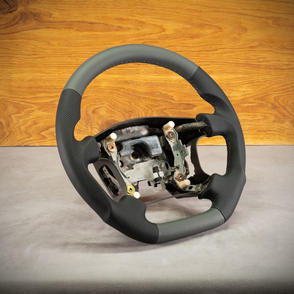 Nissan Patrol Custom steering wheel