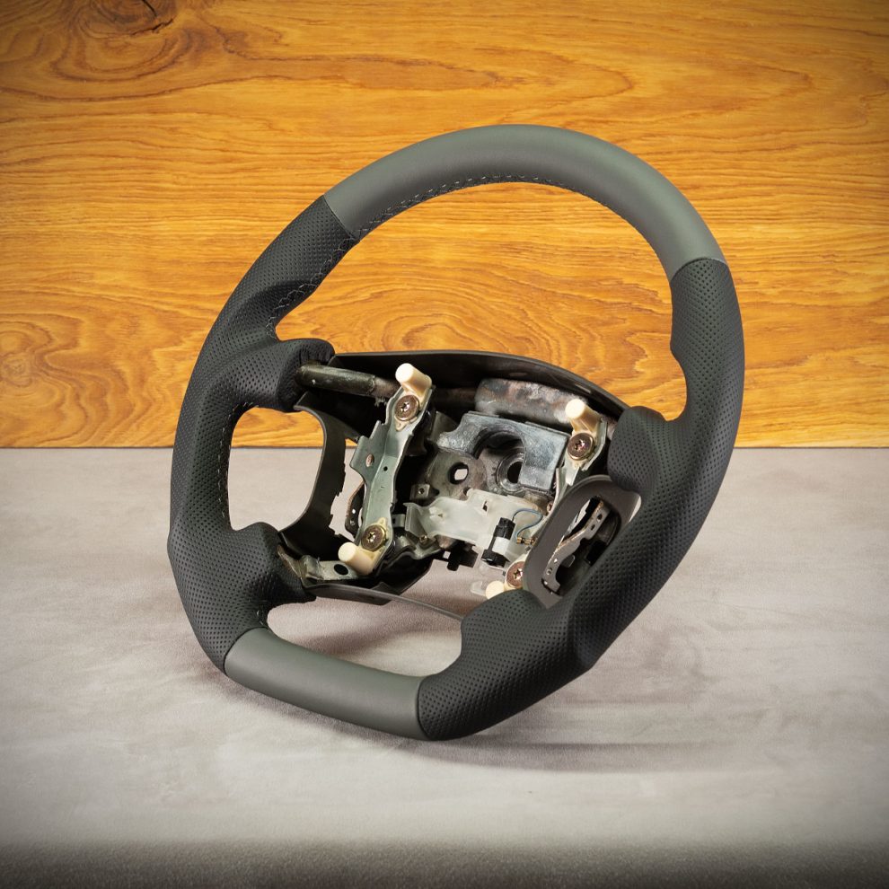 Nissan Patrol Custom steering wheel