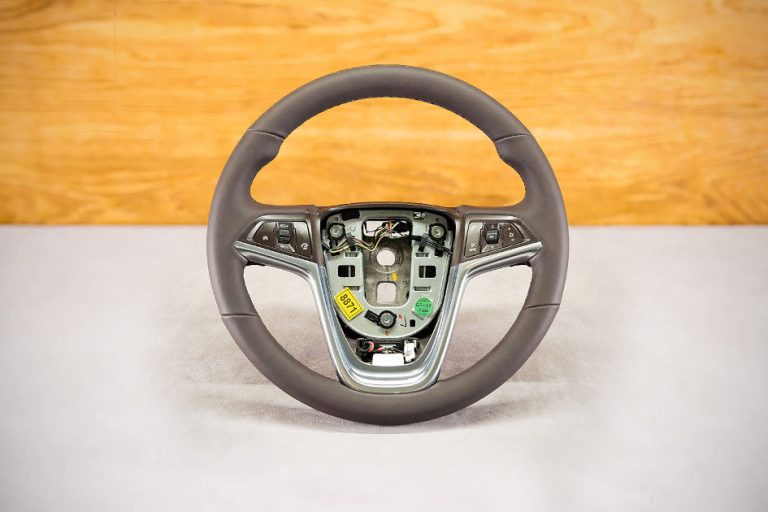 Opel Mokka Custom steering wheel