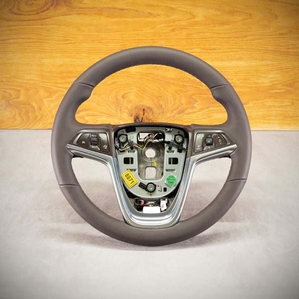 Opel Mokka steering wheel after upholstery