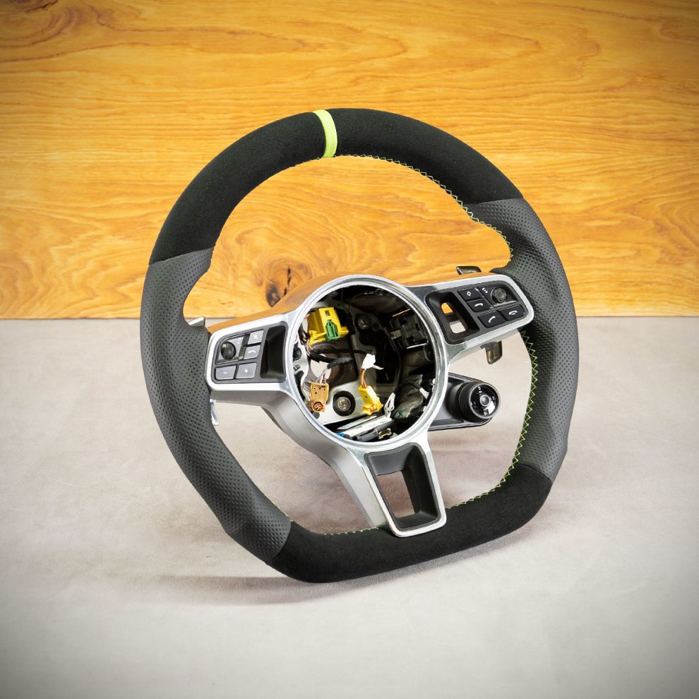 Porsche Panamera Custom steering wheel