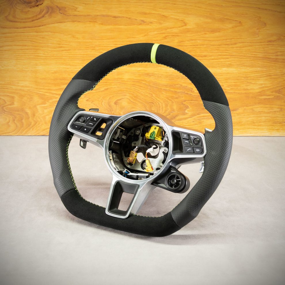 Porsche Panamera Custom steering wheel
