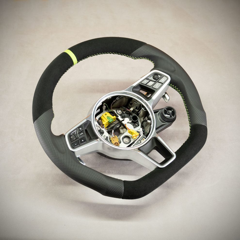 Porsche Panamera Custom steering wheel