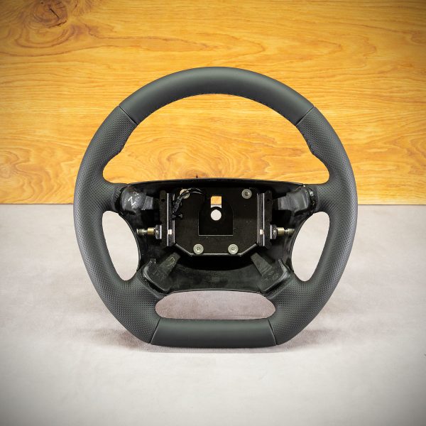 Saab 9000 steering wheel after modification Saab 9000 steering wheel after modification