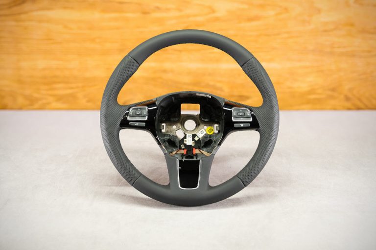 Volkswagen Touareg Custom steering wheel