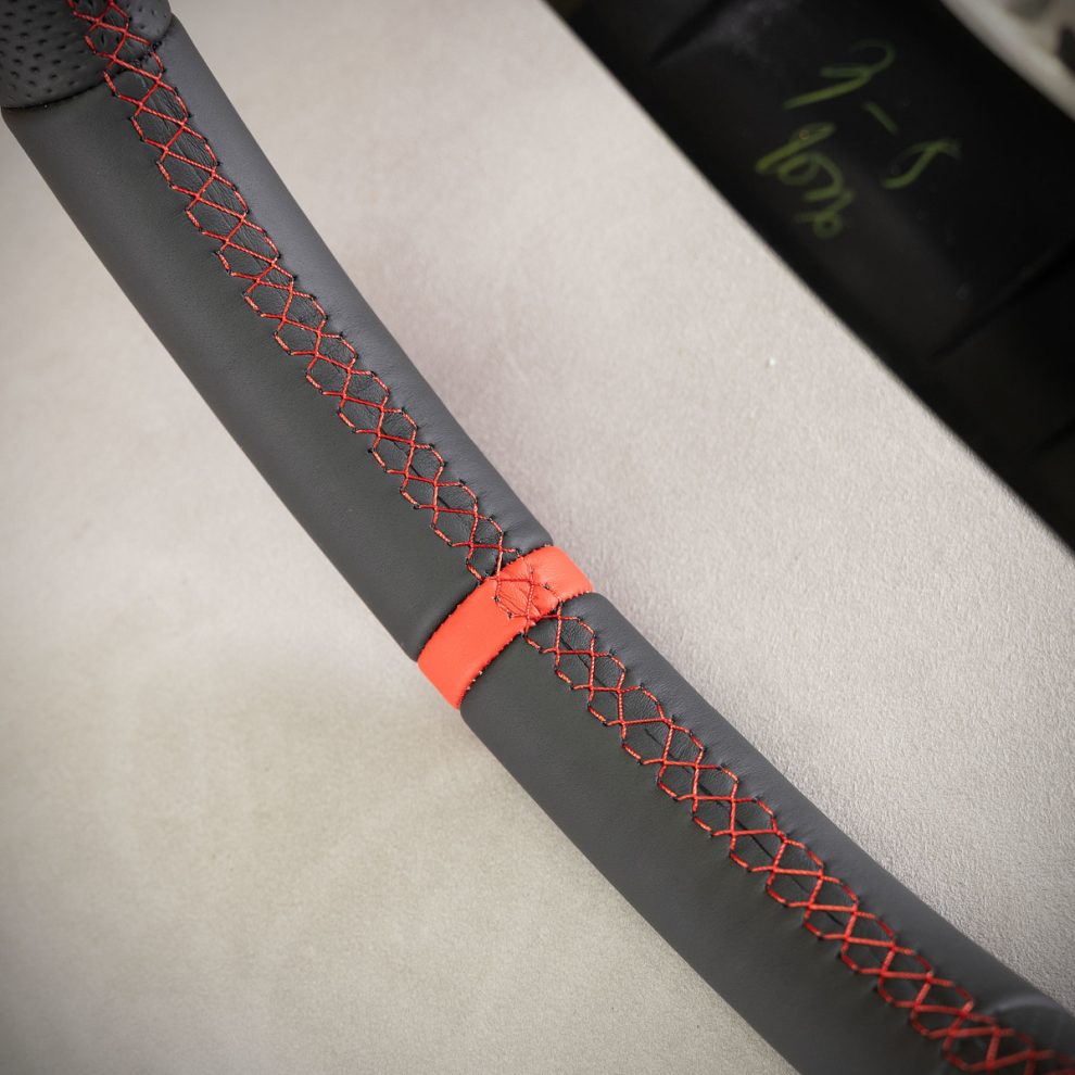 Ford Ranger Custom steering wheel