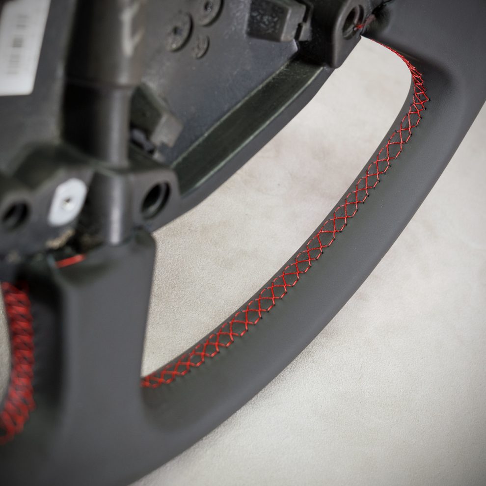 Renault C430 Custom steering wheel